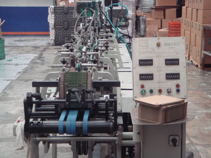 MAQUINA PEGADORA JAGENBERG 350C